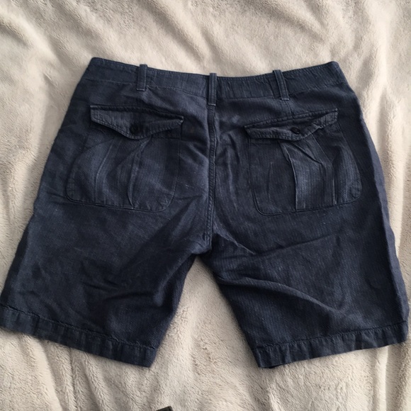 Banana Republic Aiden Shorts - Size 32 - Navy Shorts - Picture 2 of 7